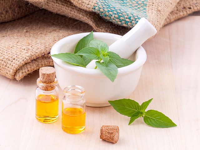 The 5 Keys for Using Herbs Holistically (Audio)